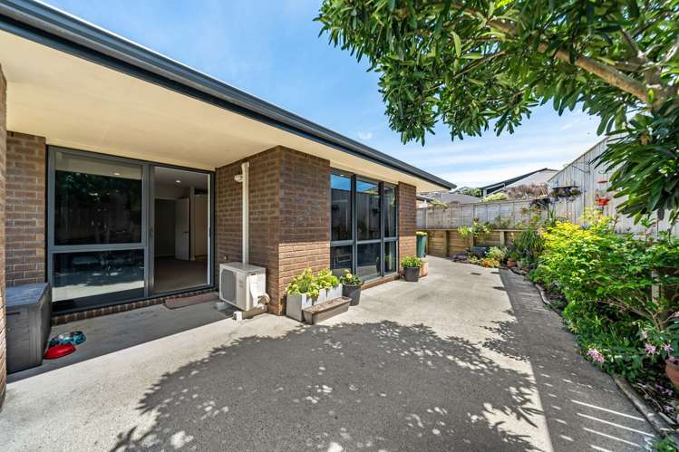 14 Tararua Close Aotea_5