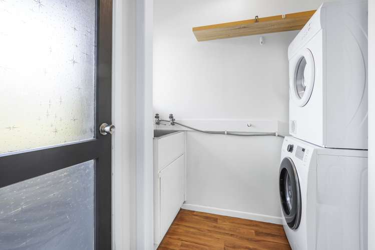 29 Sunnyhills Avenue Glenview_18