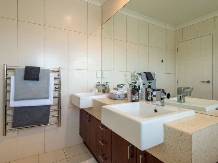 51 Laurel Oak Drive Schnapper Rock_17