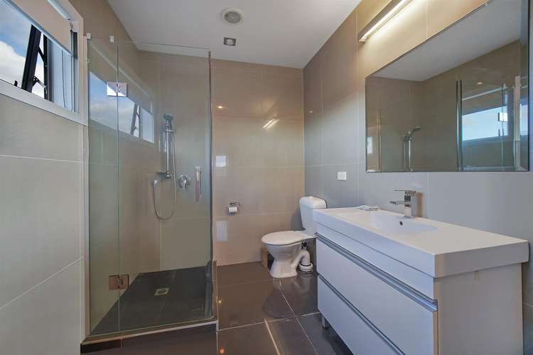 12 Cairnsvale Rise Manurewa_5