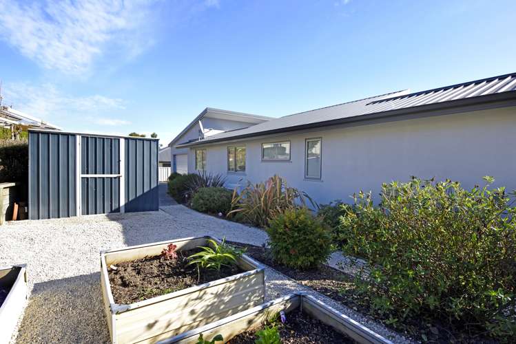 241 The Ridgeway Stoke_21