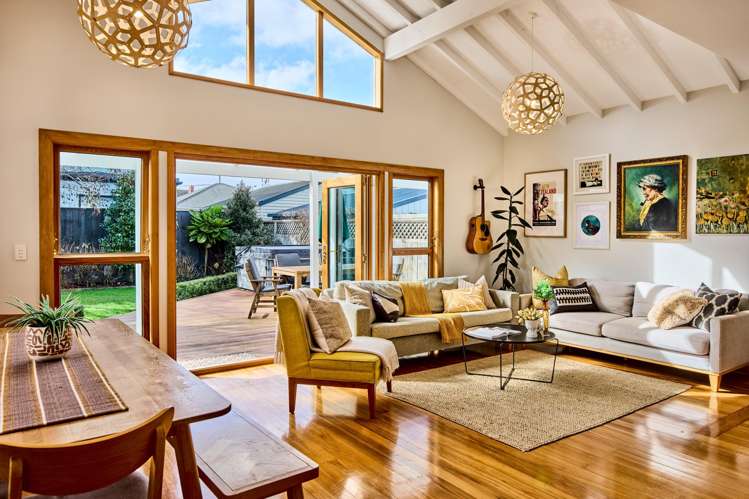 57 Cudby Street Woburn_3