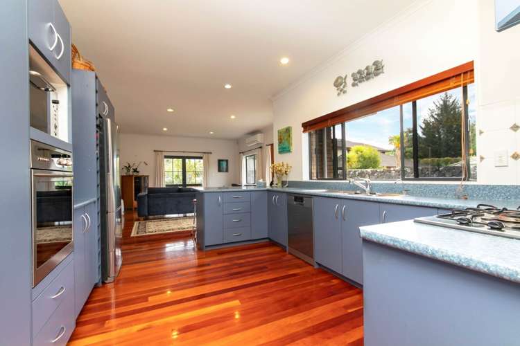 16 Greenwoods Close Titirangi_5