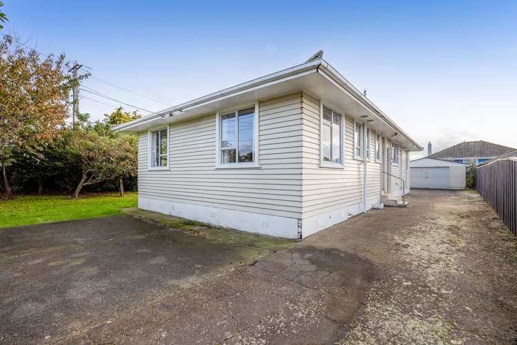 17 Karaka Street Hawera_15