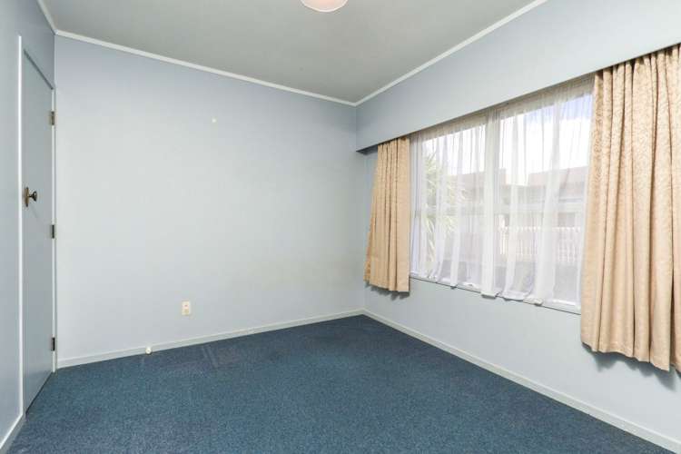 2/88 East Coast Road Milford_6