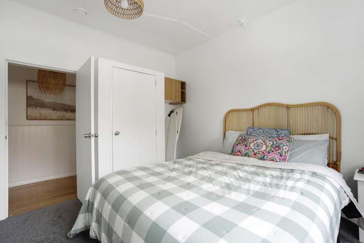 50 Albert Street St Clair_11