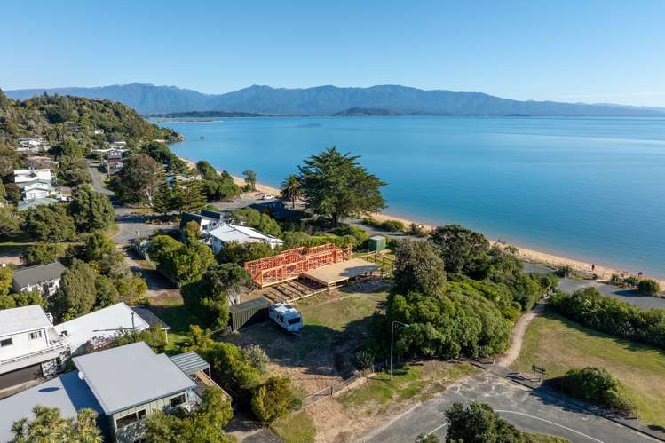 9 Cornwall Place Takaka_12