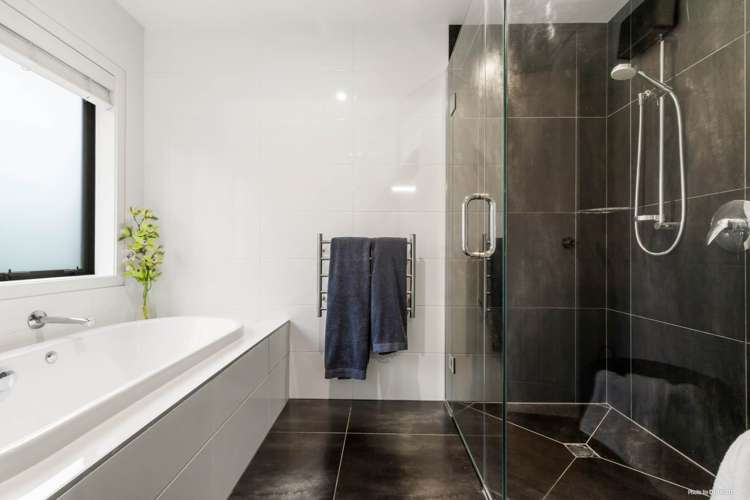 139 Chamberlain Road Bombay_15