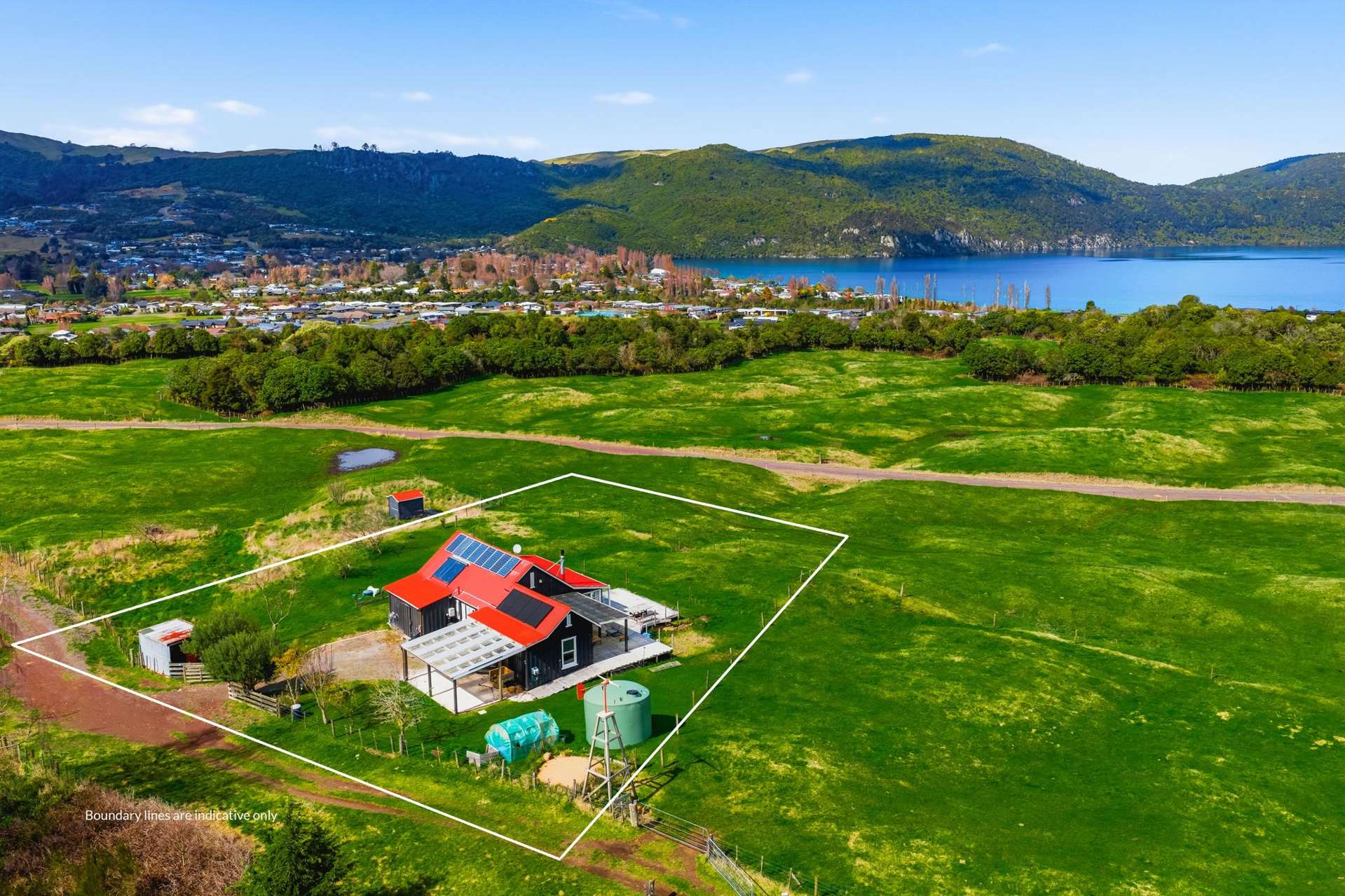 25 Kahikatea Drive Kinloch_0
