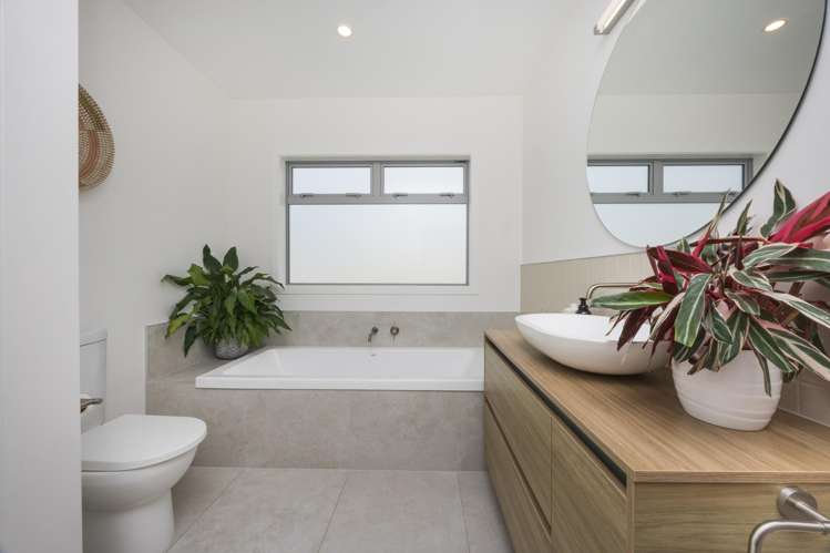 23A Roots Street East Feilding_16