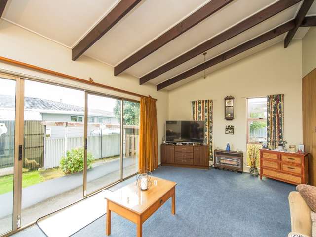 74 Devon Road Springvale_1