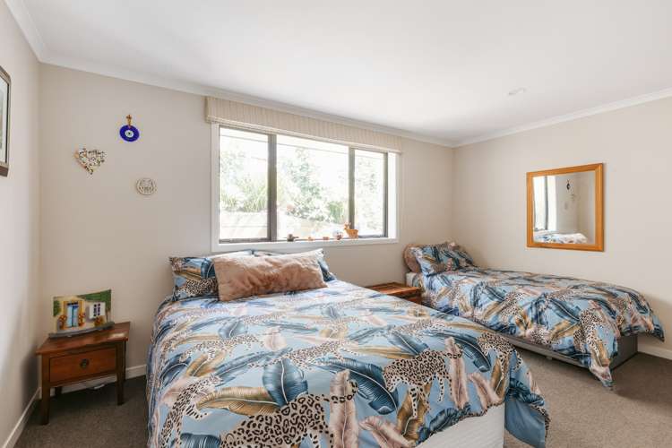 13 Island View Heights Coastlands_14
