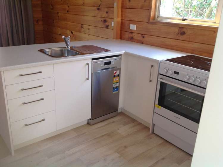 3 Dan Tori Place Orewa_7