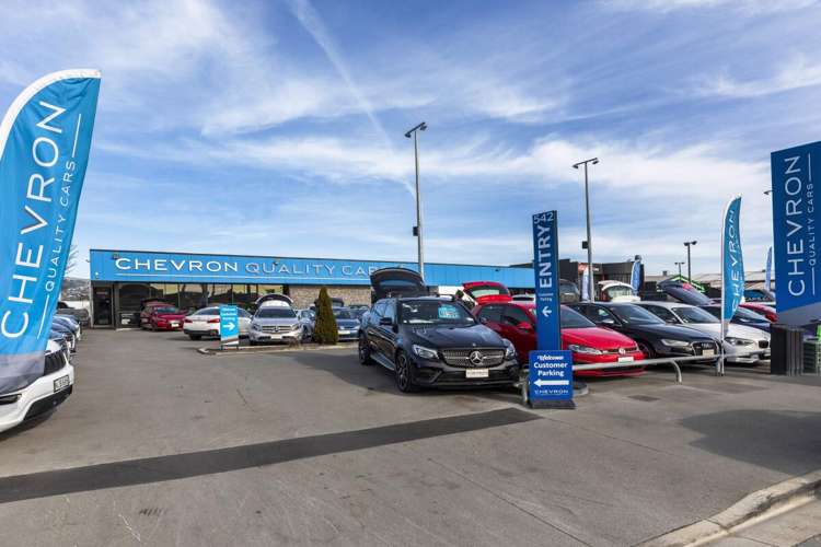 542 Moorhouse Ave Waltham_2