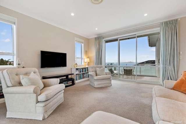 1/19 Toroa Street Torbay_2