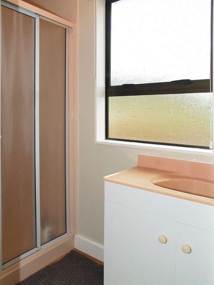 95 Ayton Drive Whitby_16