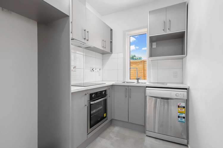 50 Lynwood Road New Lynn_3