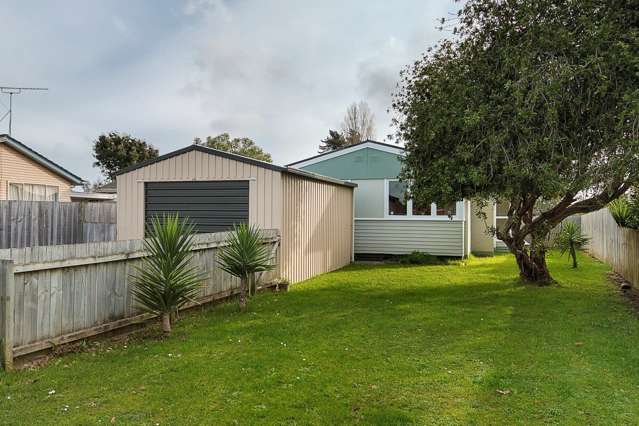 12 Huia Street Waiuku_1