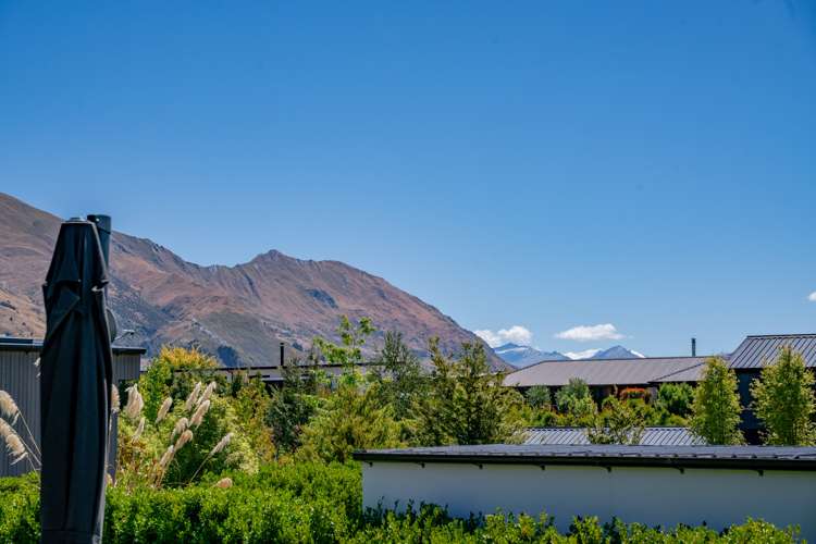 28 Stackbrae Avenue Wanaka_21