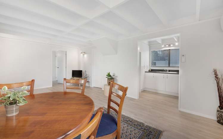 3/2 Blockhouse Bay Road Avondale_6