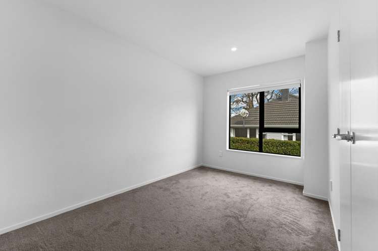 48B Waddell Avenue Point England_20