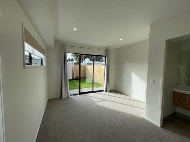 3/66 Neil Avenue Te Atatu Peninsula_4