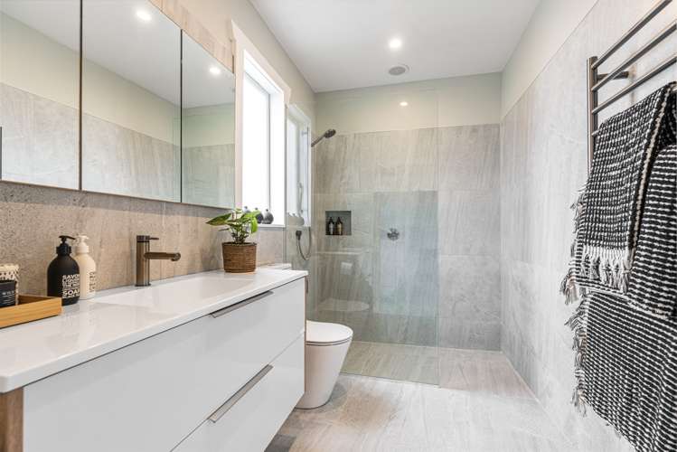 3/6 Wairoa Road Devonport_15