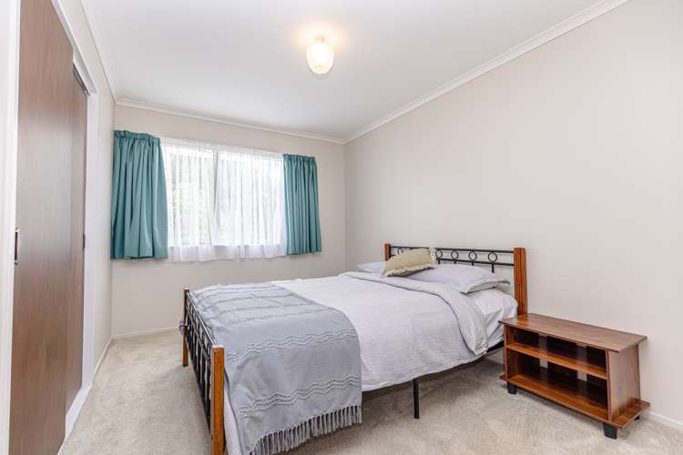 8 Bens Place Springvale_11