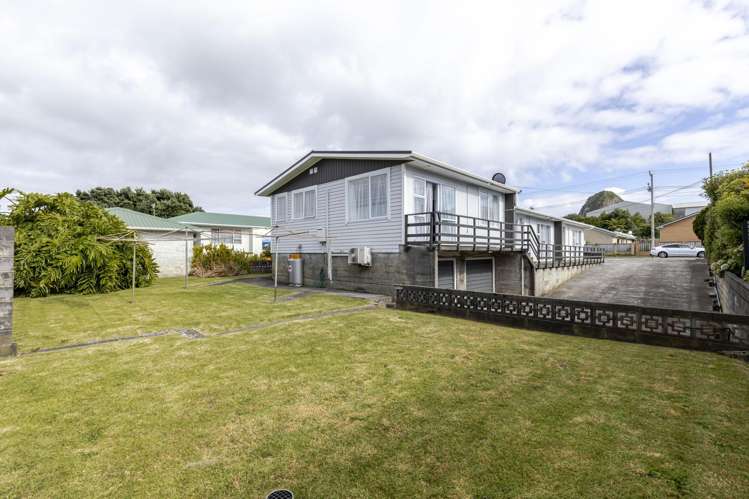 8 Simons Street Moturoa_3