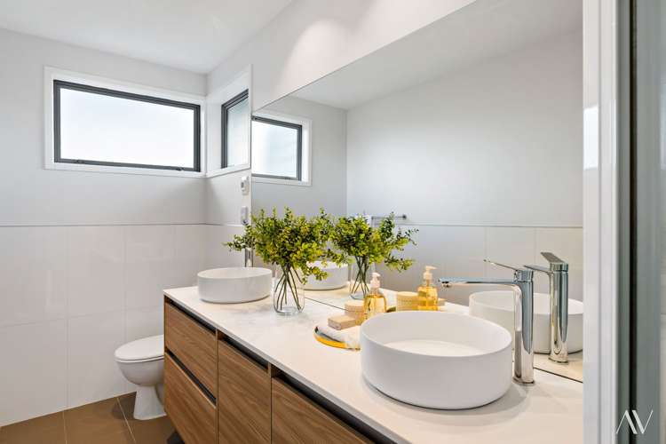 39 English Oak Drive Schnapper Rock_43