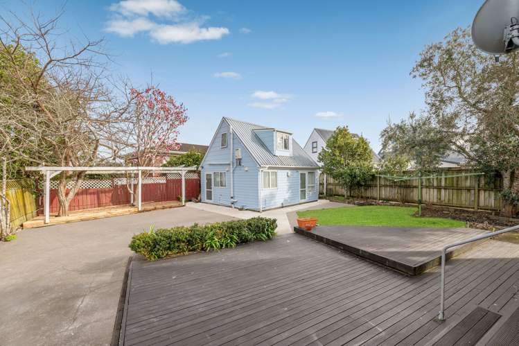 44 Eugenia Rise Totara Heights_16