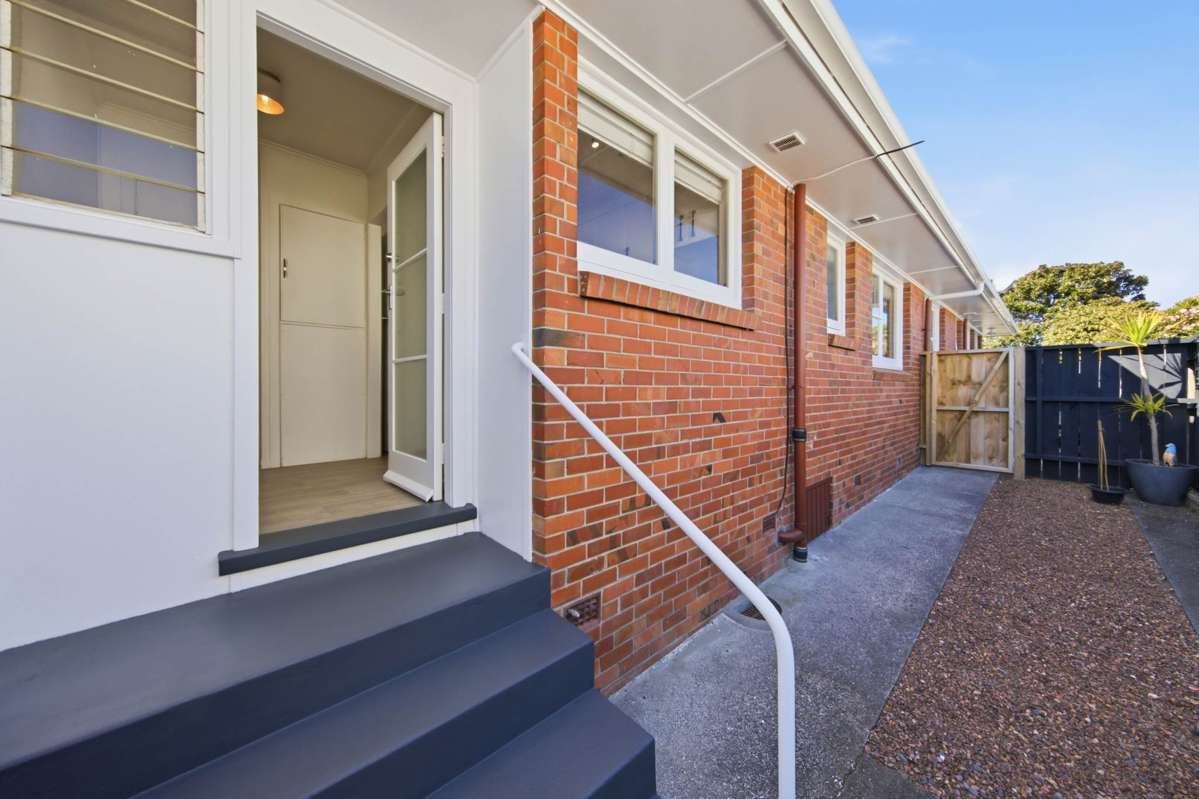 1/104 Titirangi Road_3