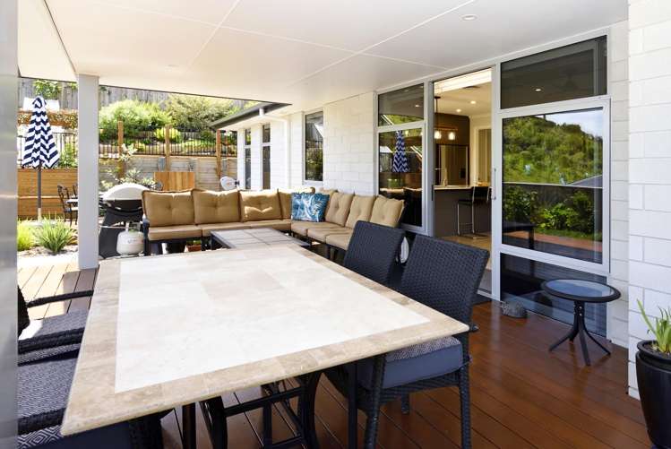 71 Sunningdale Drive Stoke_17