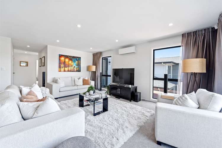 37 Remuremu Street Long Bay_17