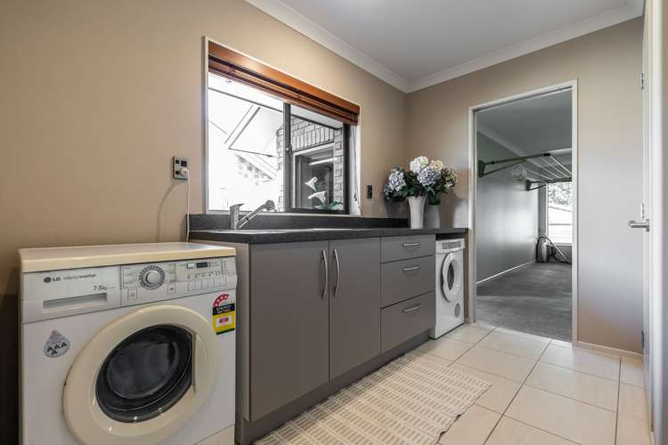 8 Cooper Crescent Cambridge_23