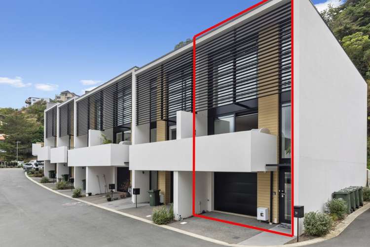 39 Erica Pabst Way Island Bay_6