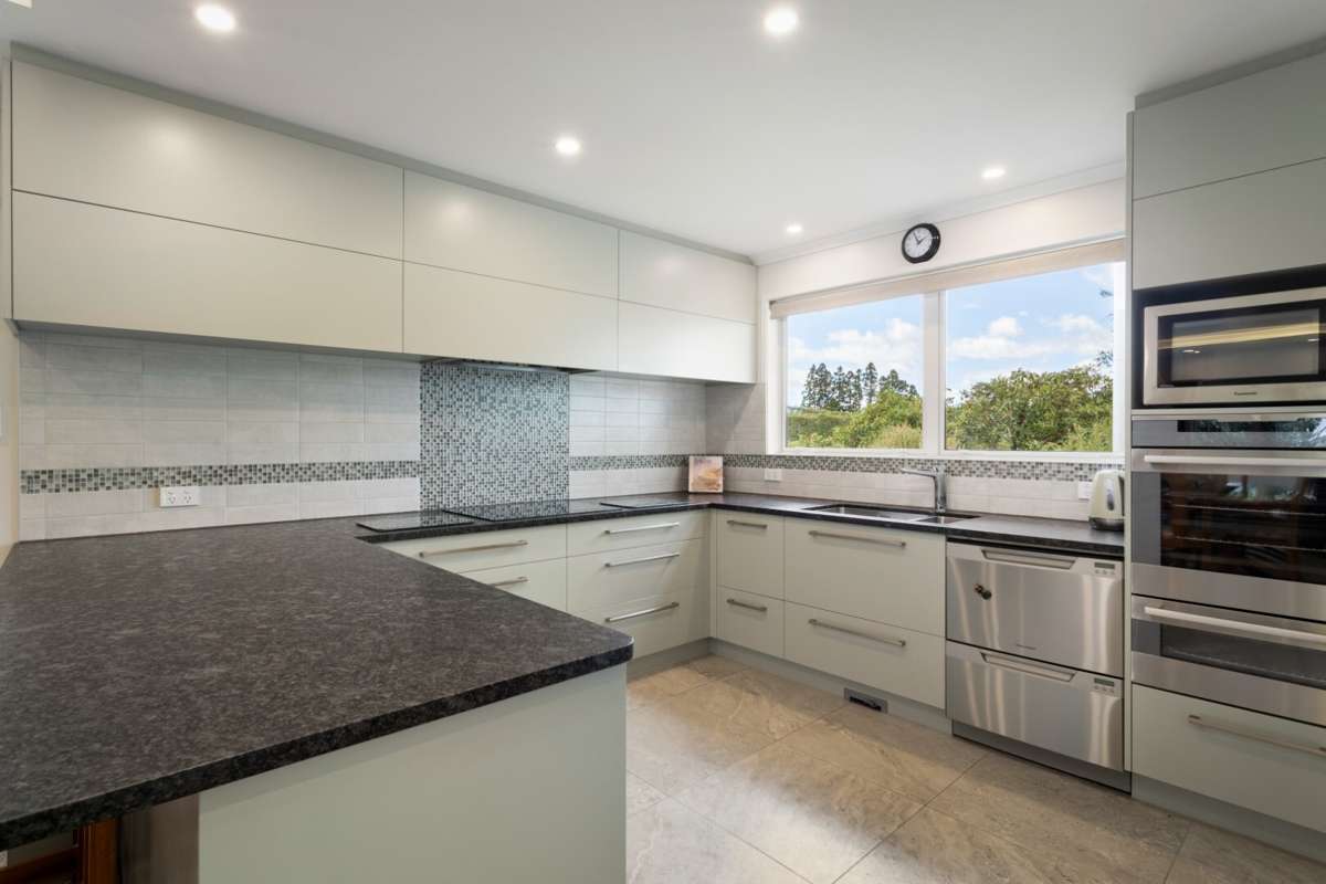 348D Rea Road_2