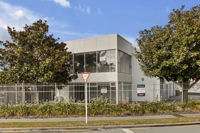 Modern High Profile Corner Unit