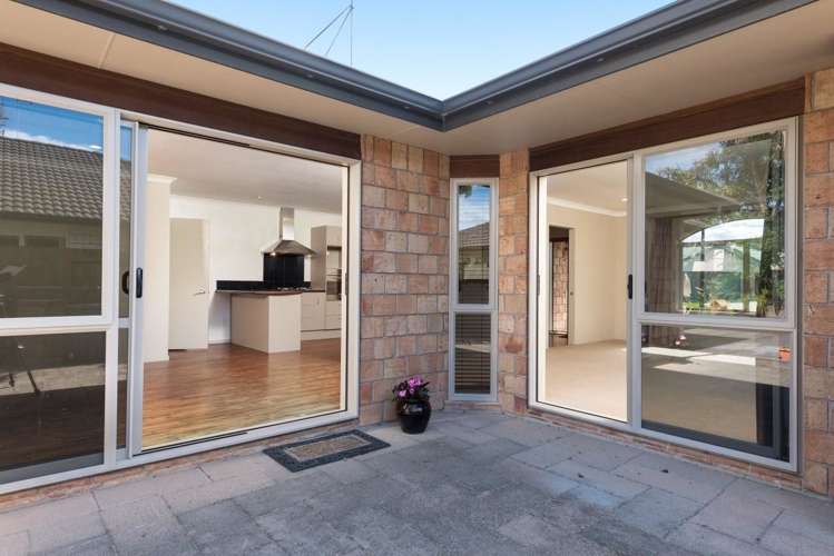 21 Waterford Park Drive Papamoa_5