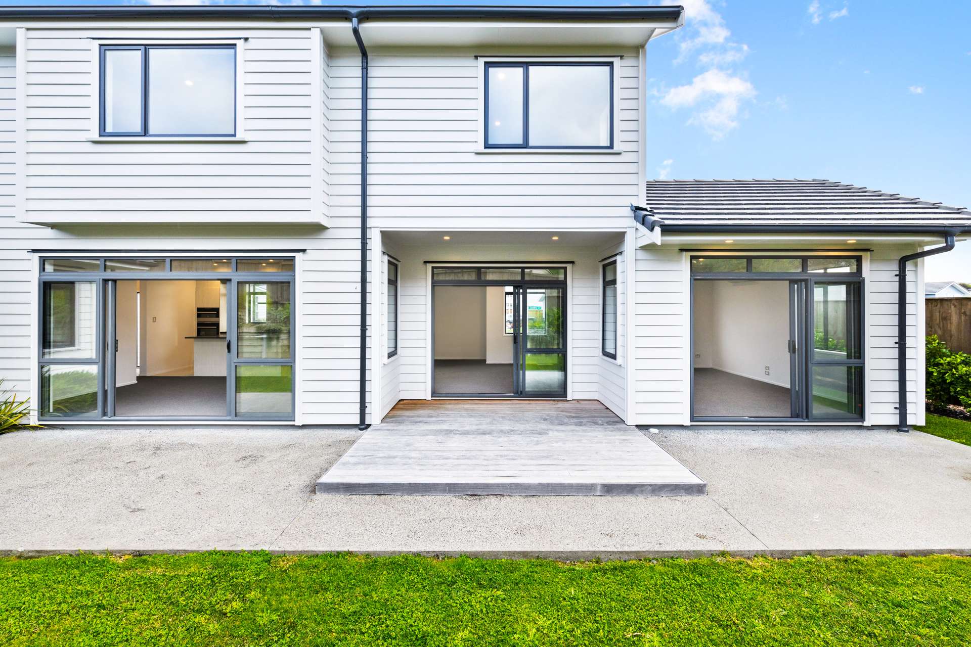 21 Couldrey Crescent Red Beach_0