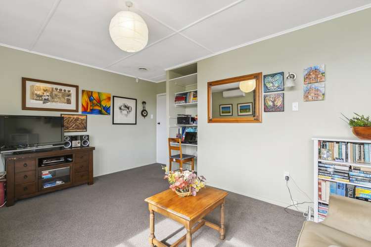 12 Atua Street Johnsonville_6