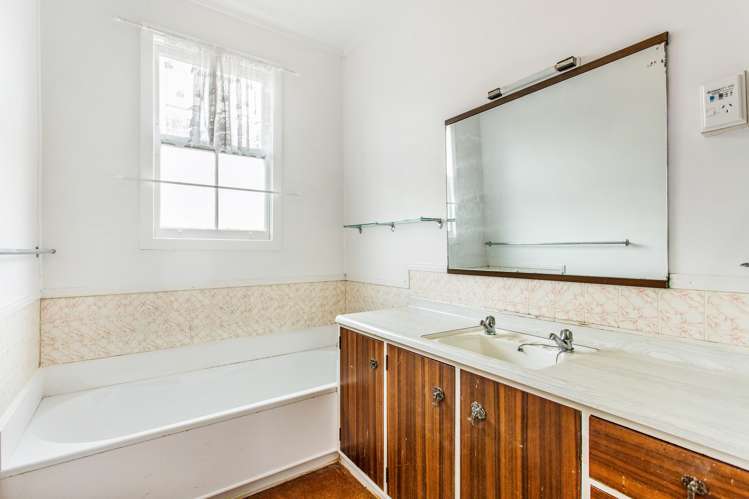 153 Clevedon Road Papakura_10