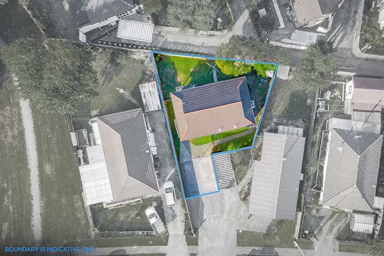 2/239 Waitemata Drive Ranui_18