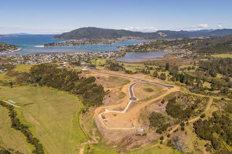 297D Main Sh25 Road Tairua_14
