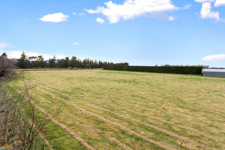 654 Frasers Road Springfield_24