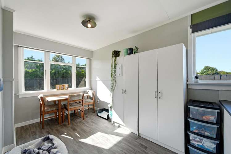 227 & 229 Bain Street Clifton_9