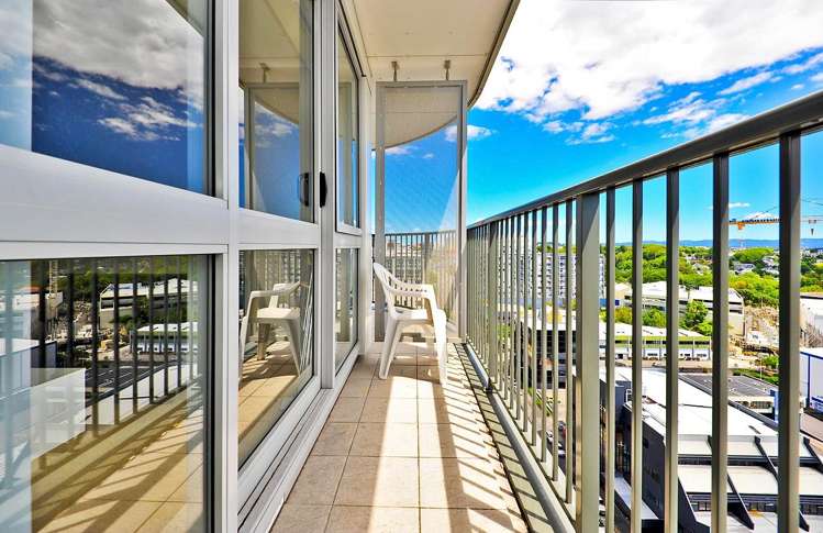 1402/53 Cook Street Auckland Central_10