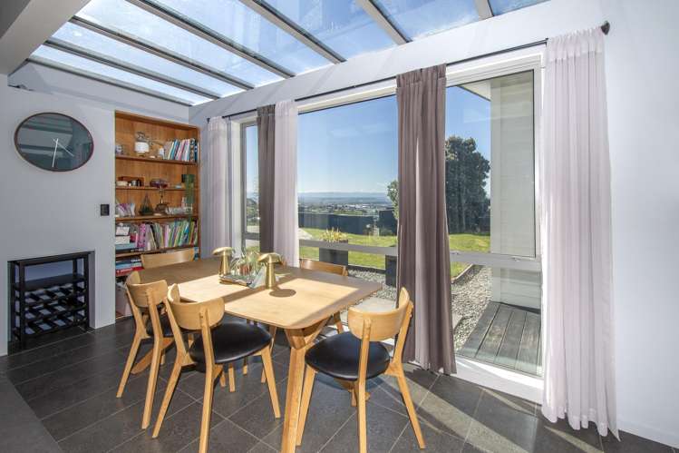 147 Soleares Avenue Mount Pleasant_11