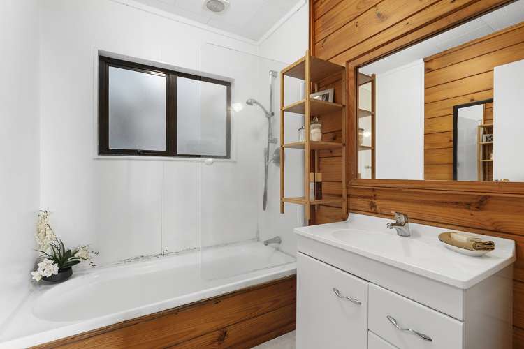 14 Orchy Crescent Southgate_12