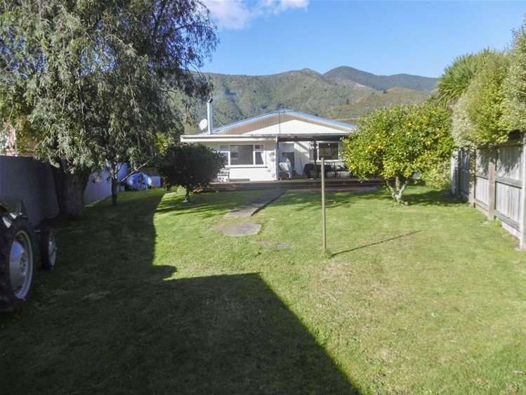 28 Beach Road Waikawa_12